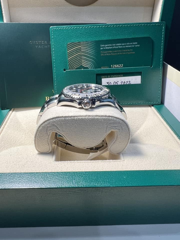 ROLEX Yacht-master 40 126622 BLUE DIAL WITH OYSTER BRACELET BOX + PAPERS
