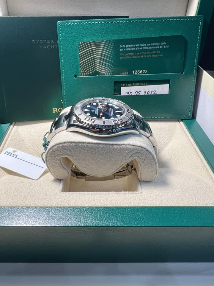 ROLEX Yacht-master 40 126622 BLUE DIAL WITH OYSTER BRACELET BOX + PAPERS