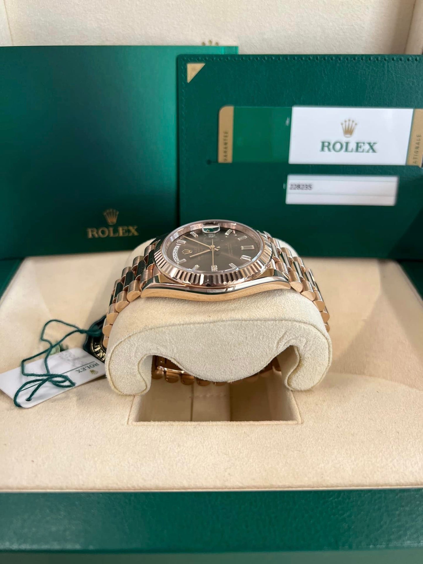 ROLEX Rose Gold Daydate 40 228235 40MM Chocolate Diamond DIAL WITH ROSE GOLD PRESIDENT BRACELET BOX + PAPERS