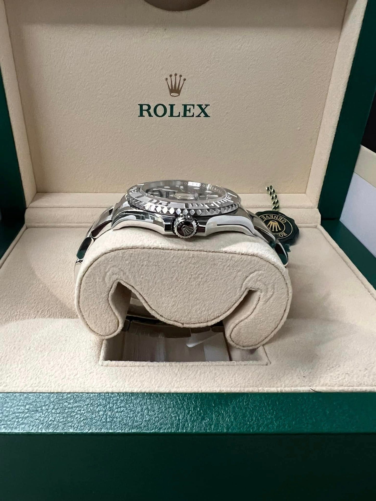 ROLEX Yacht-master 40 126622 Rhodium DIAL WITH OYSTER BRACELET BOX + PAPERS