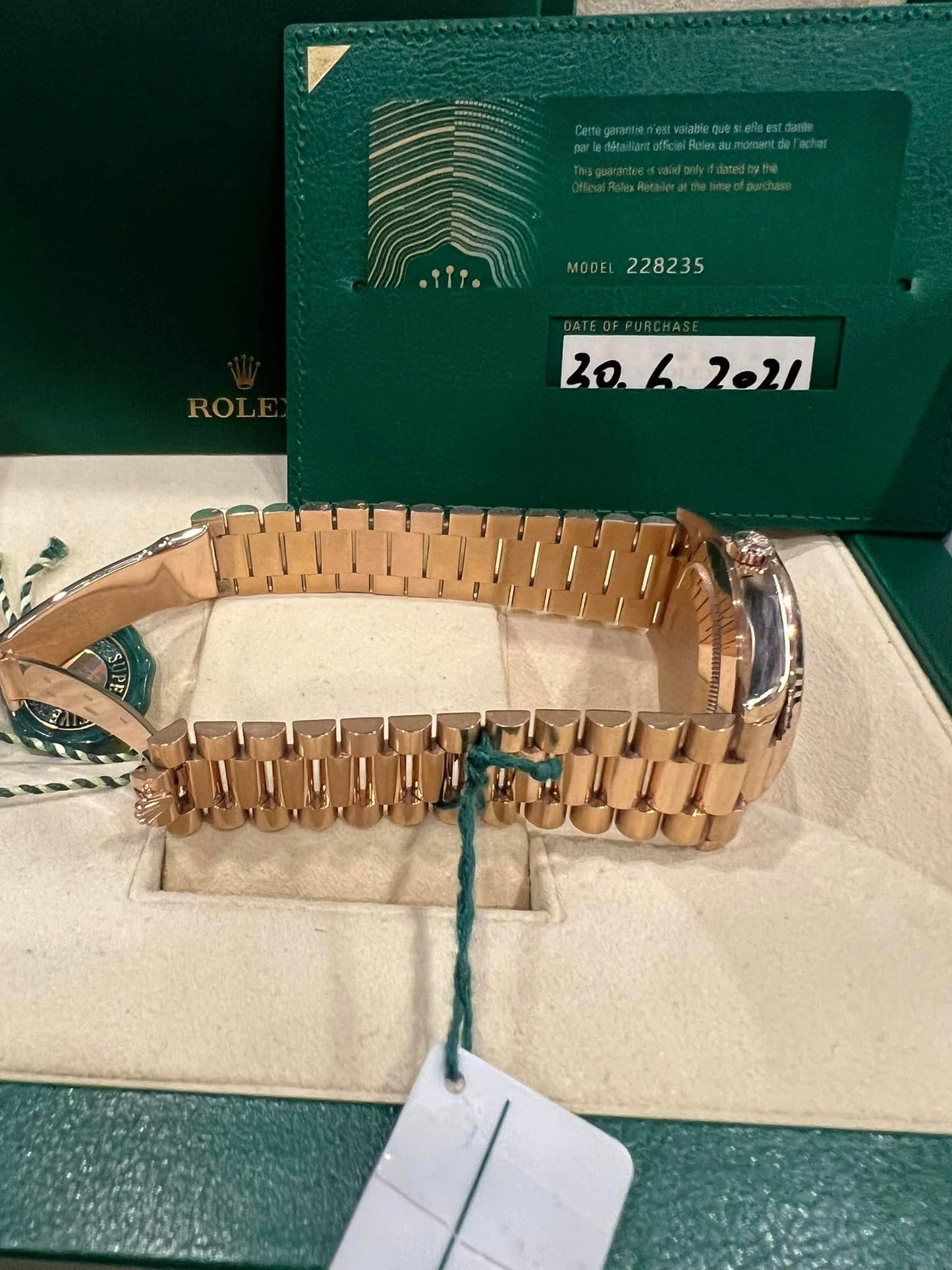 ROLEX Rose Gold Daydate 40 228235 40MM Sundust Roman DIAL WITH ROSE GOLD PRESIDENT BRACELET BOX + PAPERS