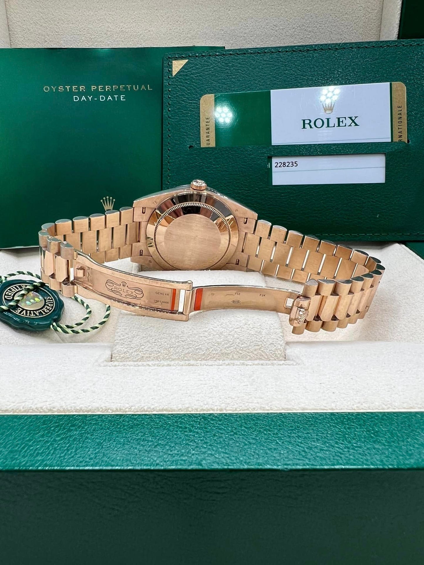 ROLEX Rose Gold Daydate 40 228235 40MM Olive DIAL WITH ROSE GOLD PRESIDENT BRACELET BOX + PAPERS