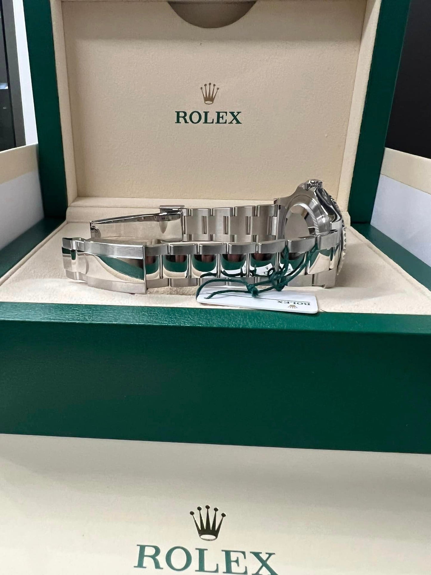 ROLEX Yacht-master 40 126622 Rhodium DIAL WITH OYSTER BRACELET BOX + PAPERS