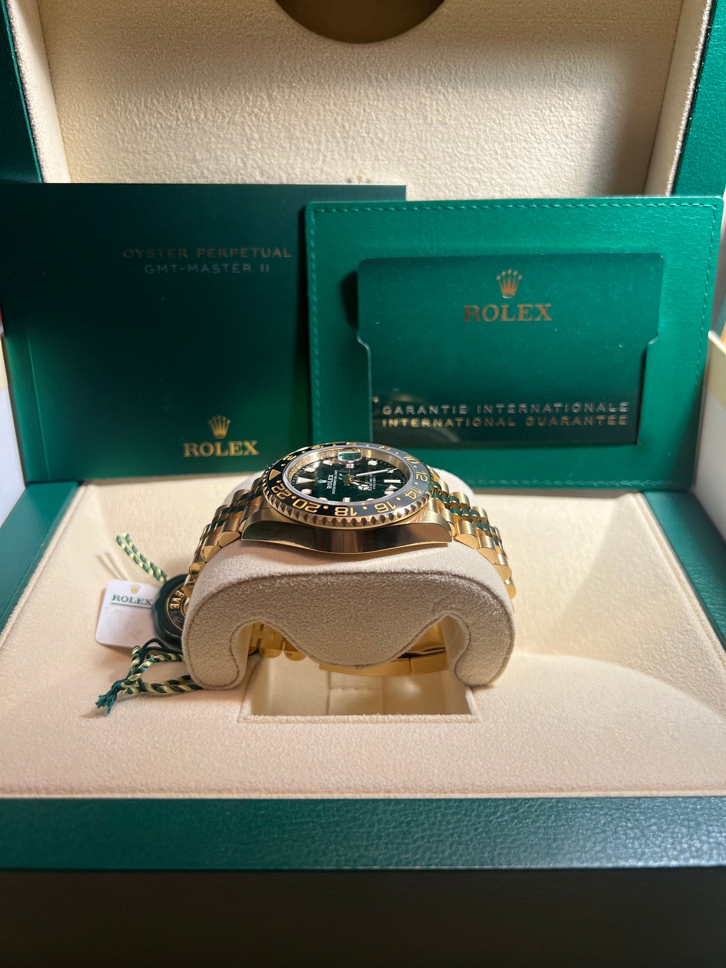 2024 GOLD ROLEX GMT-MASTER II 126718 40MM BLACK DIAL JUBILEE BRACELET BOX + PAPERS