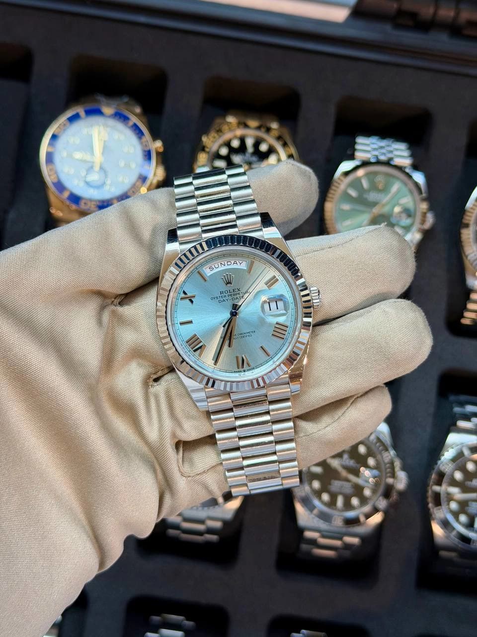 Rolex Day-Date 40 Platinum "Ice Blue"