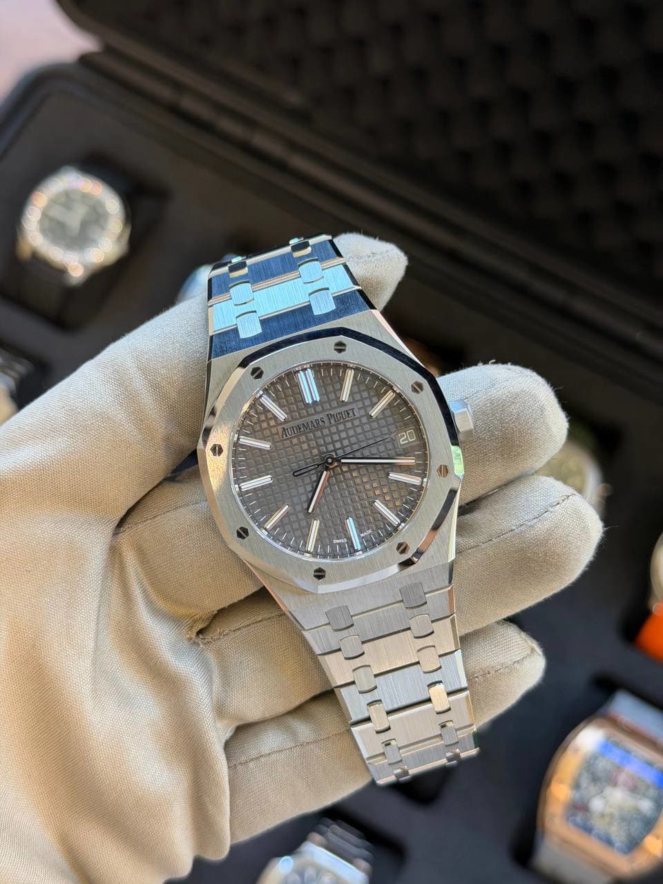 Audemars Piguet Royal Oak Selfwinding 41 "Grey dial"
