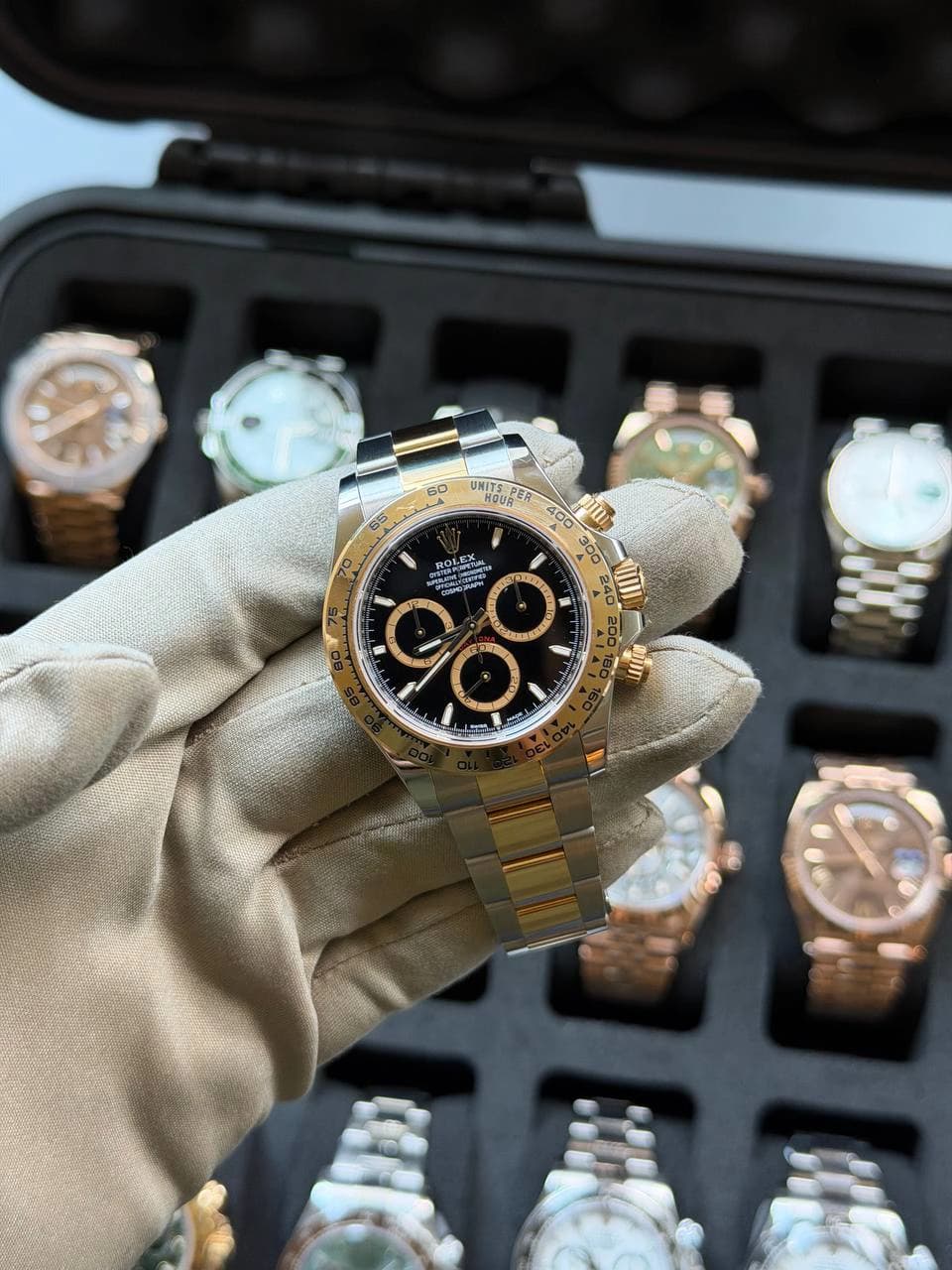 Rolex Cosmograph Daytona Two tone 126503-0003 Black