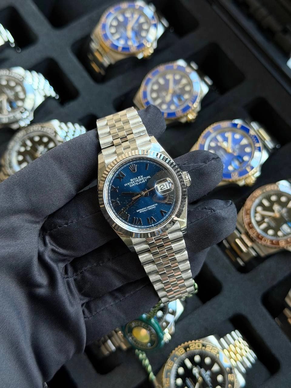 Rolex 36 126234 Blue Roman Dial