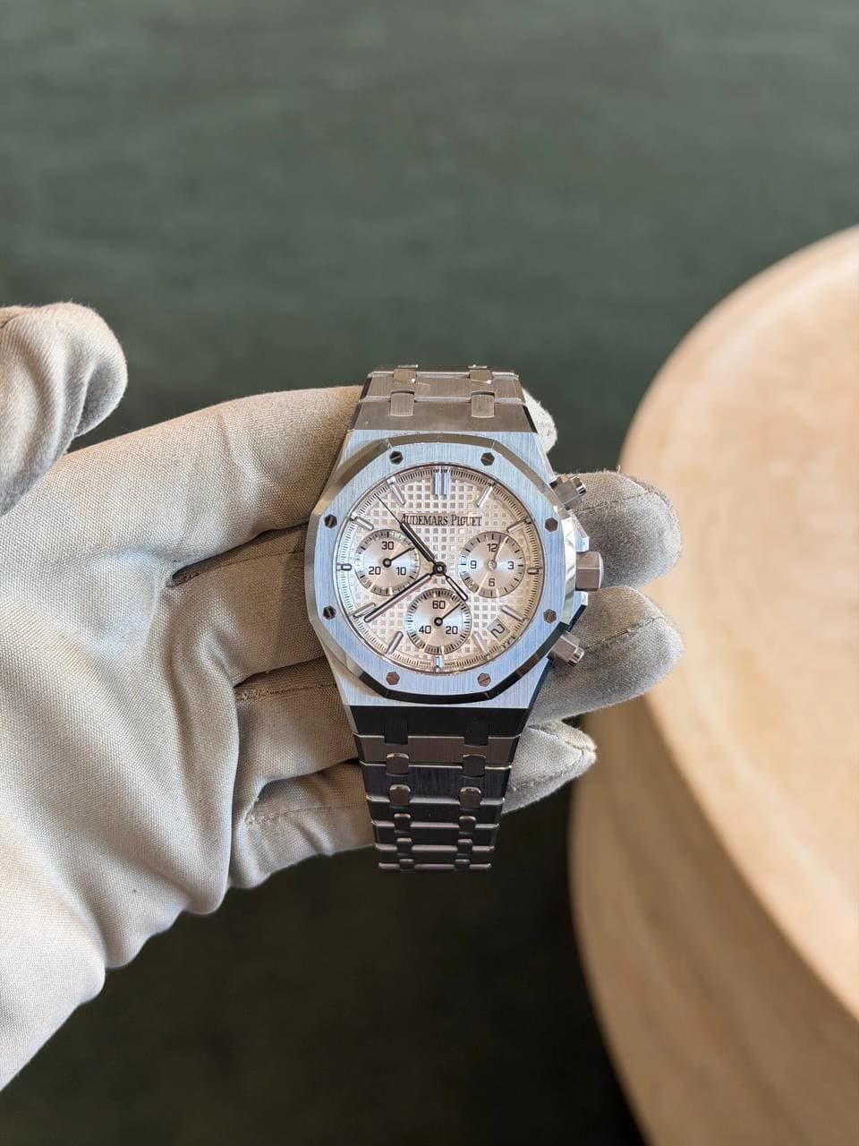 Audemars Piguet Royal Oak Chronograph "White dial"