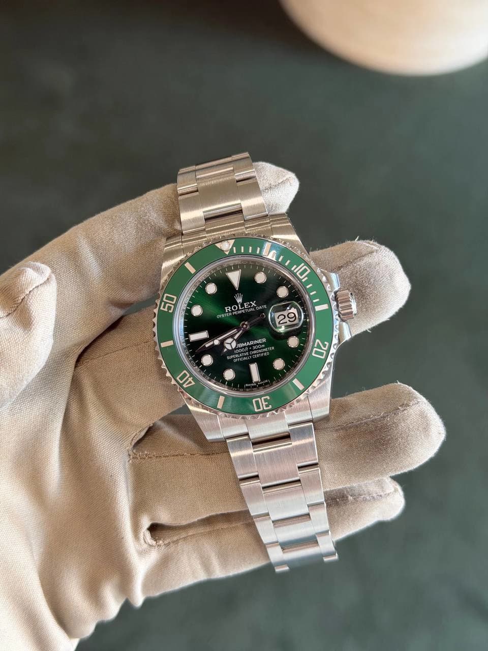 Rolex Submariner Date "Hulk"