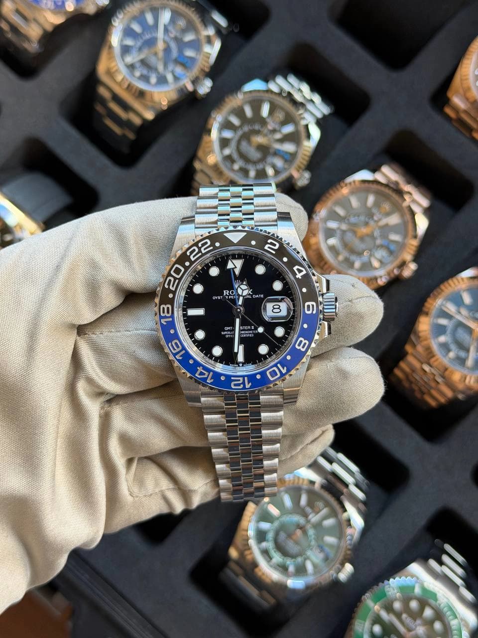 Rolex GMT-Master II "Batgirl"