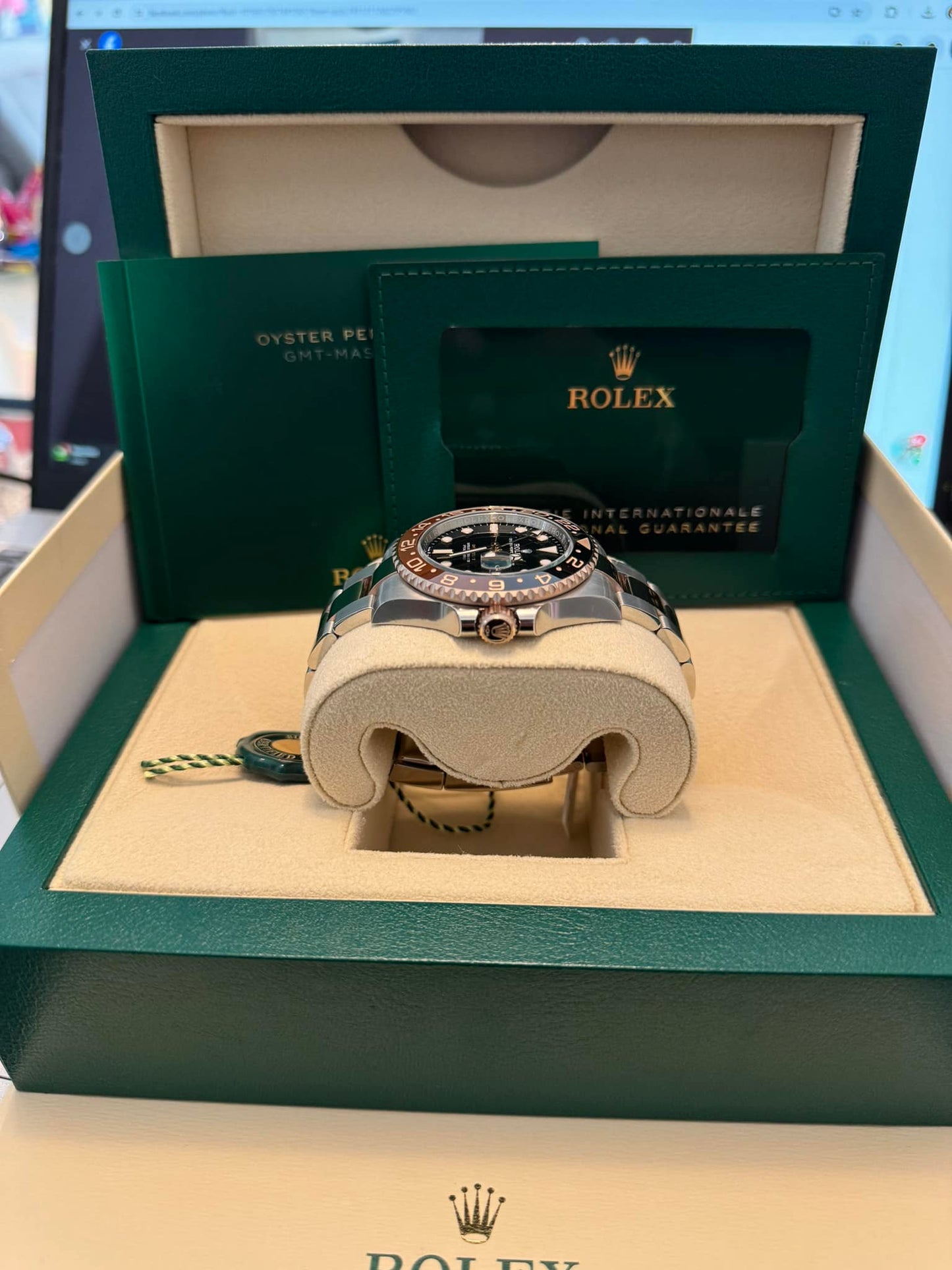 2024 New ROLEX GMT-MASTER II 126711 40MM BLACK DIAL WITH TWO TONE OYSTER BRACELET BOX + PAPERS Rootbeer