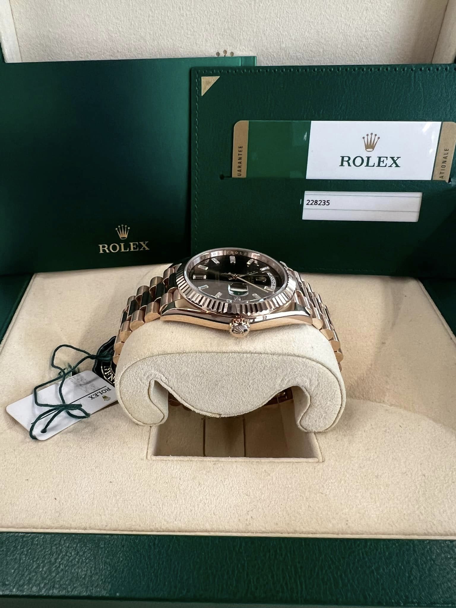 ROLEX Rose Gold Daydate 40 228235 40MM Chocolate Diamond DIAL WITH ROSE GOLD PRESIDENT BRACELET BOX PAPERS