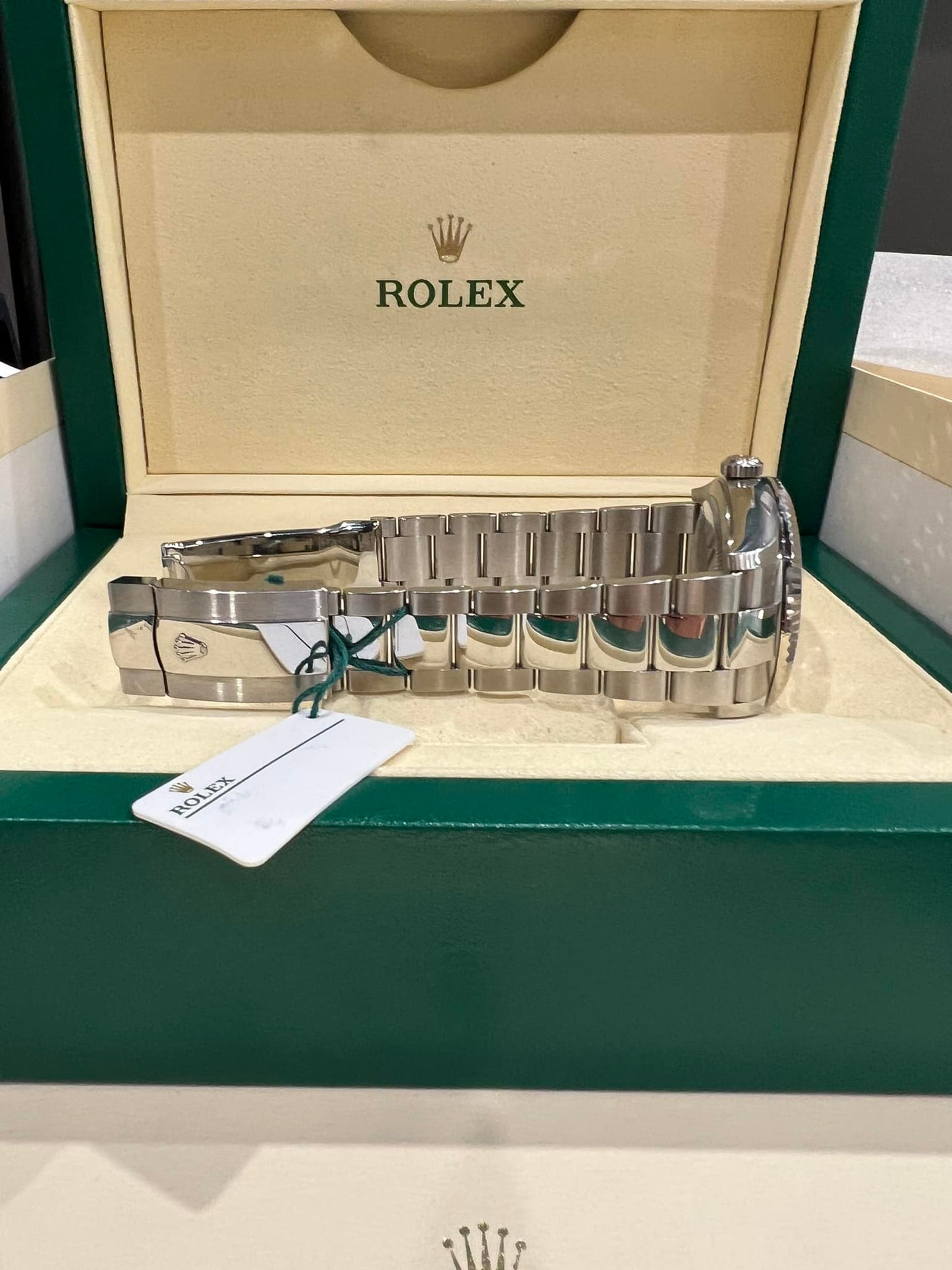 ROLEX STEEL SKY-DWELLER 32693 42MM WHIITE DIAL Box +Papers